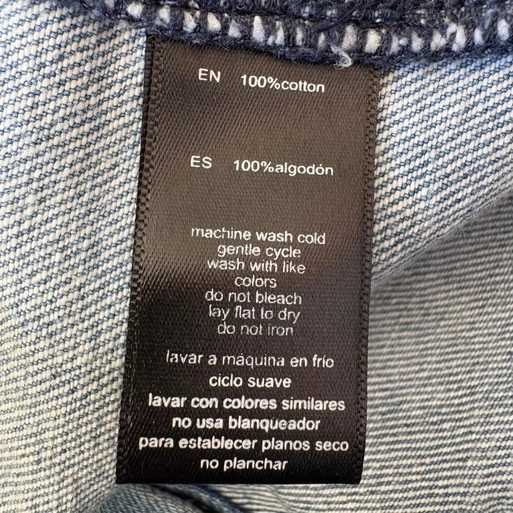 MRCLA Denim Jacket Size L Blue Distressed Zipper Sleeve Trucker Mr. Completely